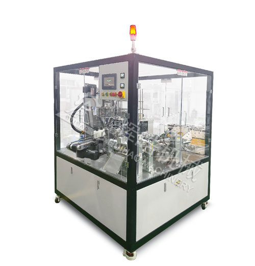 CF30飞碟挂耳灌装套袋一体机